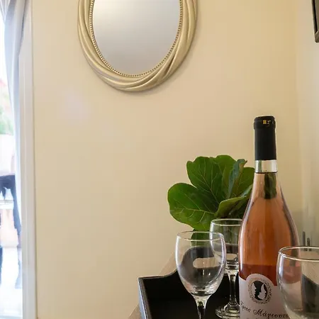 Charmy 2bd Near Mon Repos * Anemomylos